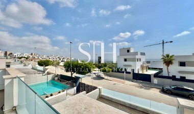 Reventa - Villa - San Miguel de Salinas - Bellavista