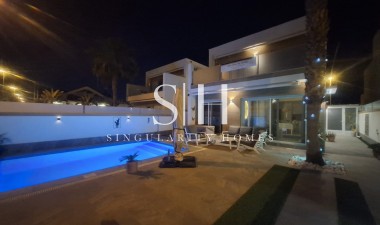 Resale - Villa - Pilar de la Horadada - Costa Blanca
