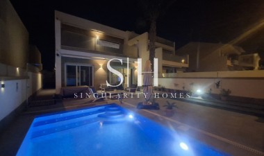 Resale - Villa - Pilar de la Horadada - Costa Blanca