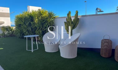 Resale - Villa - San Miguel de Salinas - Bellavista