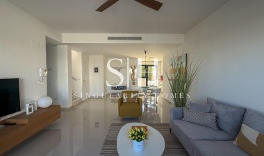 Resale - Villa - San Miguel de Salinas - Bellavista