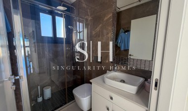 Resale - Villa - San Miguel de Salinas - Bellavista