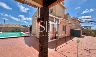 Återförsäljning - Villa - Torrevieja - San Luis
