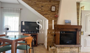 Återförsäljning - Villa - Torrevieja - San Luis