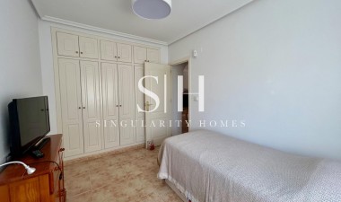 Återförsäljning - Villa - Torrevieja - San Luis