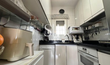 Herverkoop - Bungalow - Torrevieja - aguas nuevas