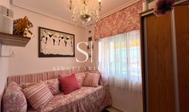Herverkoop - Bungalow - Torrevieja - aguas nuevas