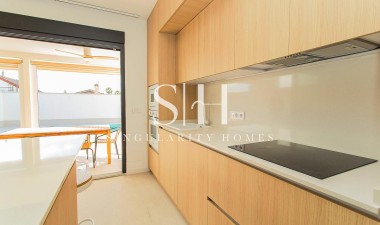 Resale - House - Torrevieja - La siesta