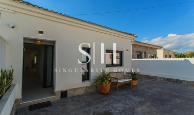Resale - House - Torrevieja - La siesta