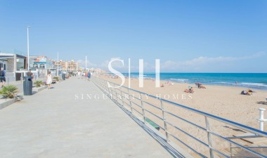Resale - House - Torrevieja - La siesta
