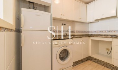 Перепродажа - Квартира / квартира - Torrevieja - Centro
