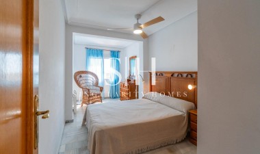 Odsprzedaż - Villa - Torrevieja - Cala de cabo cervera