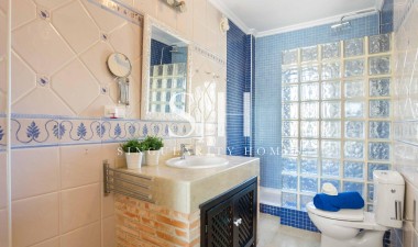 Перепродажа - Casa - Orihuela Costa - Los Almendros-La Florida