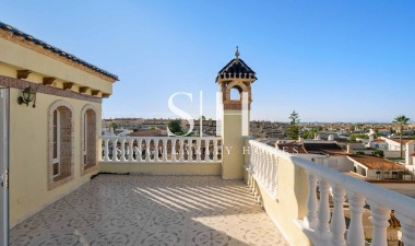 Перепродажа - Casa - Orihuela Costa - Los Almendros-La Florida
