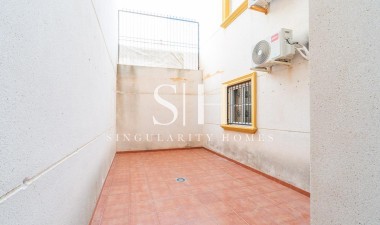 Перепродажа - Квартира / квартира - Orihuela Costa - Lomas de Cabo Roig-Los Dolses
