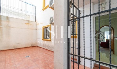 Перепродажа - Квартира / квартира - Orihuela Costa - Lomas de Cabo Roig-Los Dolses