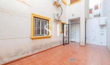 Перепродажа - Квартира / квартира - Orihuela Costa - Lomas de Cabo Roig-Los Dolses