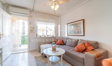 Återförsäljning - Hus - Orihuela Costa - Playa Flamenca