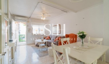 Återförsäljning - Hus - Orihuela Costa - Playa Flamenca