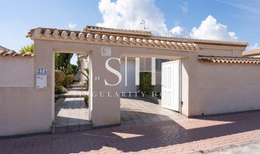 Resale - Villa - Orihuela Costa - Playa Flamenca