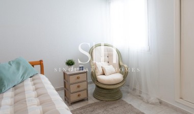 Resale - Villa - Orihuela Costa - Playa Flamenca