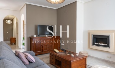 Resale - Villa - Orihuela Costa - Playa Flamenca