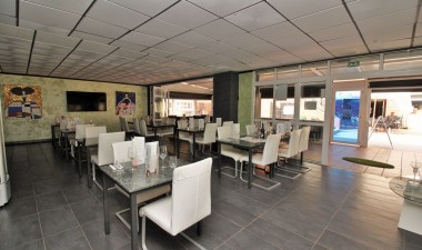 Resale - Local comercial - Torrevieja - Los altos