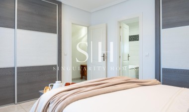 Resale - Villa - Orihuela Costa - Playa Flamenca