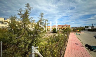 Återförsäljning - Plot - Orihuela Costa - La Florida