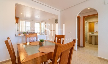 Återförsäljning - Bungalow - Orihuela Costa - Los Almendros-La Florida