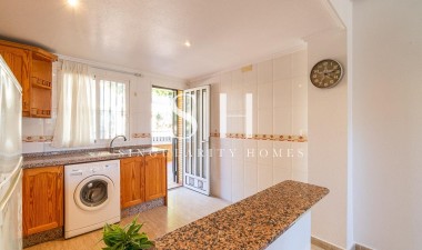 Återförsäljning - Bungalow - Orihuela Costa - Los Almendros-La Florida