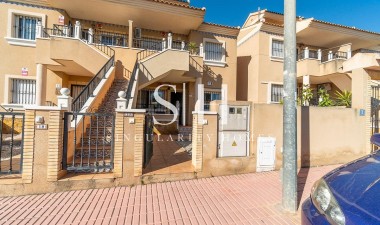 Återförsäljning - Bungalow - Orihuela Costa - Los Almendros-La Florida