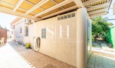 Resale - Villa - Orihuela Costa - Playa Flamenca
