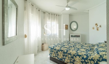 Resale - Villa - Orihuela Costa - Playa Flamenca
