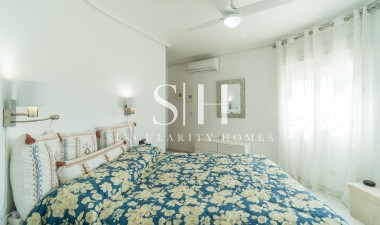 Resale - Villa - Orihuela Costa - Playa Flamenca