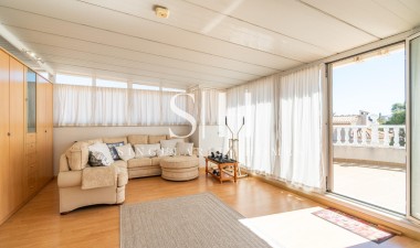 Resale - Villa - Orihuela Costa - Playa Flamenca