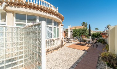 Resale - Villa - Orihuela Costa - Playa Flamenca