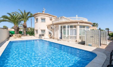 Resale - Villa - Orihuela Costa - Playa Flamenca