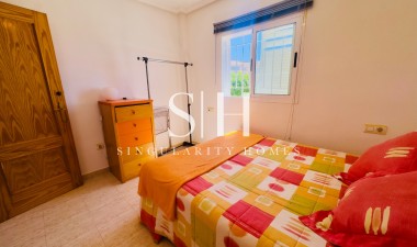 Resale - House - Orihuela Costa
