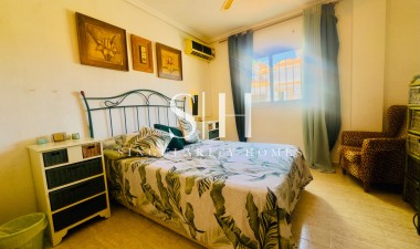 Resale - House - Orihuela Costa