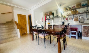 Resale - House - Orihuela Costa