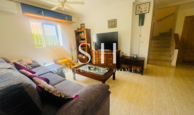 Resale - House - Orihuela Costa