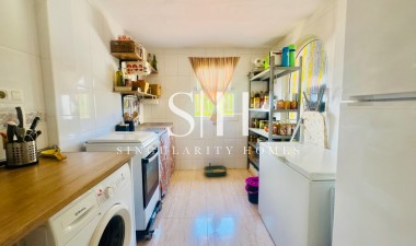 Resale - House - Orihuela Costa