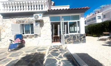 Resale - House - Orihuela Costa