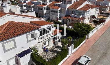 Resale - House - Orihuela Costa