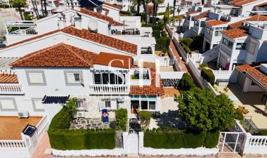 Resale - House - Orihuela Costa