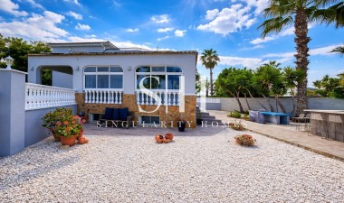 Resale - Villa - Catral - Costa Blanca
