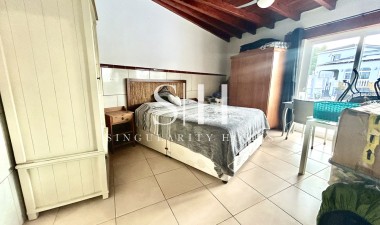 Resale - Villa - Catral - Costa Blanca
