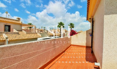 Odsprzedaż - Dom - Orihuela Costa - PAU 8