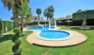 Odsprzedaż - Dom - Orihuela Costa - PAU 8
